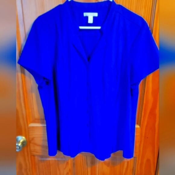 Dana Buchman Tops - Women's Button Front Top Size XL